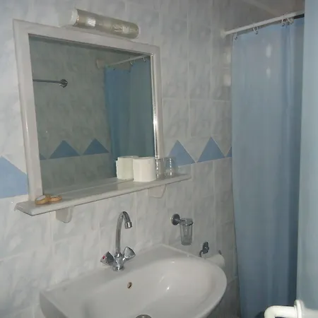 Koronis Hotel
