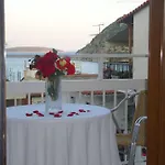 Otel Koronis